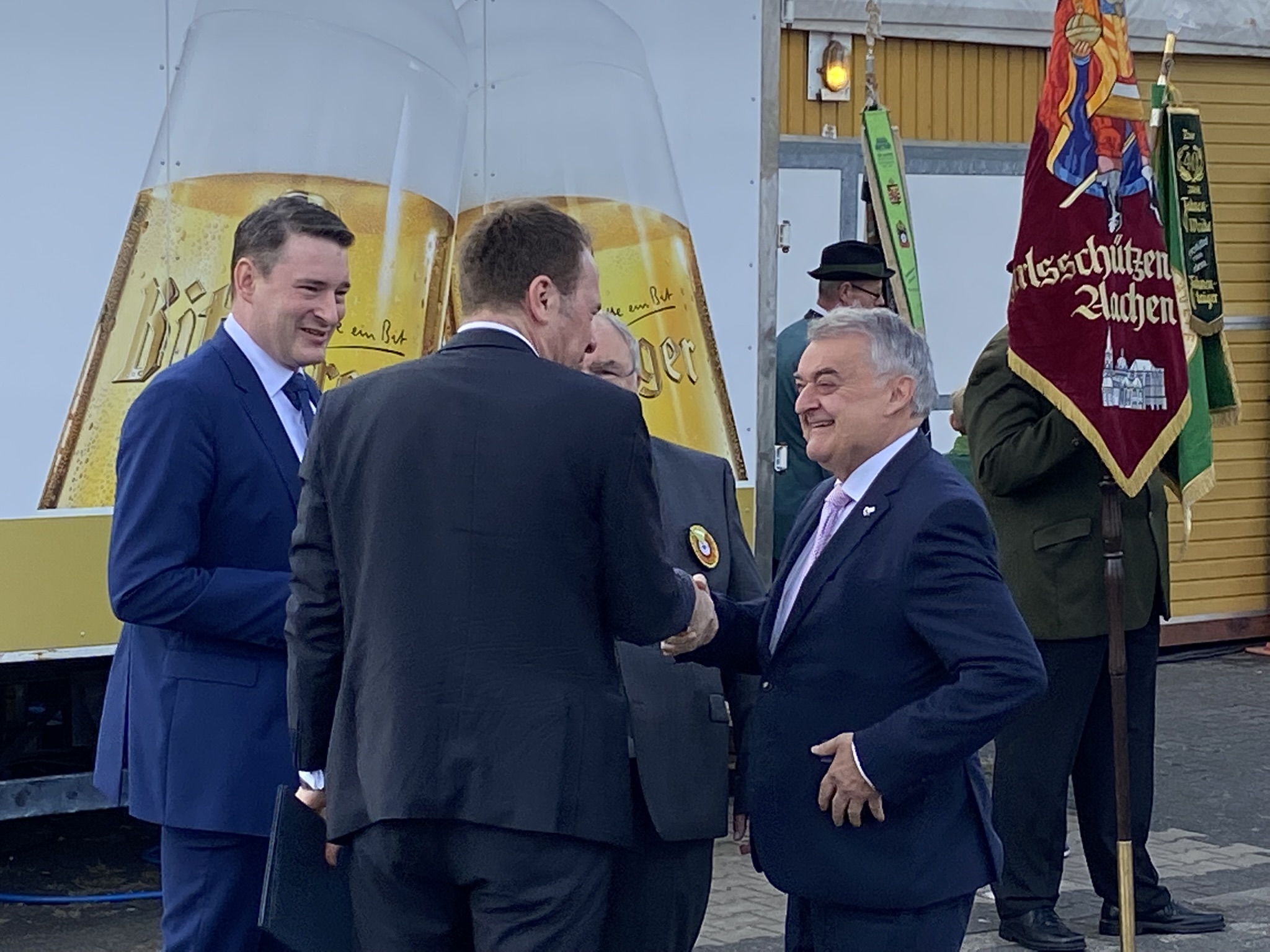 Aber Hallo !!! Innenminister Reul