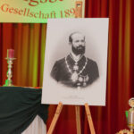 Durch Tradition
